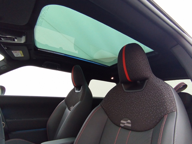 fotoG 11 del MINI MINI Cooper E 135 kW (184 CV) 184cv Eléctrico del 2025 en Zaragoza