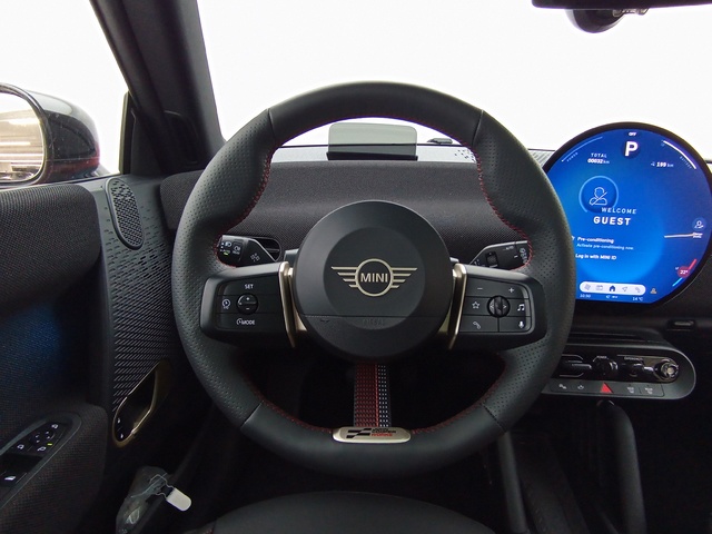 fotoG 30 del MINI MINI Cooper E 135 kW (184 CV) 184cv Eléctrico del 2025 en Zaragoza