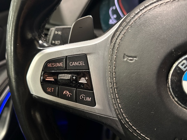 BMW X6 xDrive40d color Blanco. Año 2021. 250KW(340CV). Diésel. En concesionario Burgocar (Bmw y Mini) de Burgos