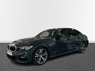 Fotos de BMW Serie 3 318d color Gris. Año 2021. 110KW(150CV). Diésel. En concesionario Murcia Premium S.L. AV DEL ROCIO de Murcia