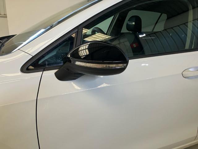 Volkswagen Golf Life 1.5 eTSI 85 kW (116 CV) DSG