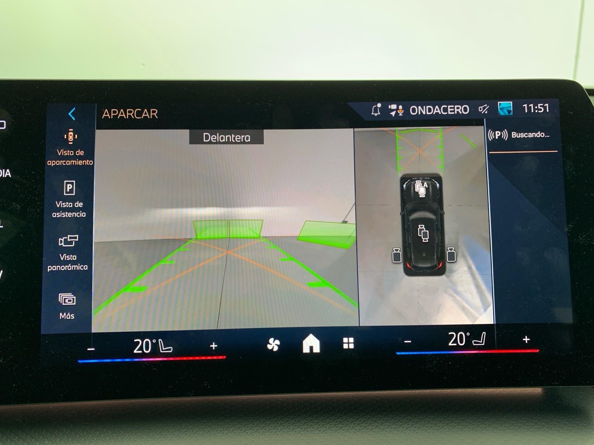 BMW iX1 eDrive20 color Negro. Año 2025. 150KW(204CV). Eléctrico. En concesionario Automotor Premium Velázquez - Málaga de Málaga