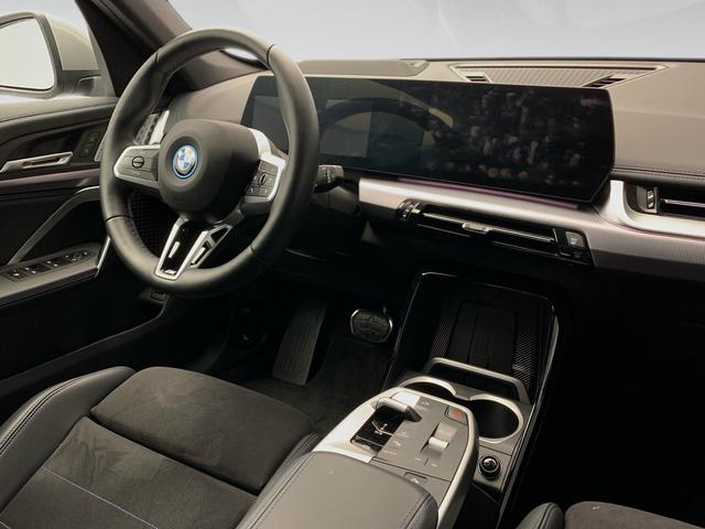 fotoG 7 del BMW iX1 eDrive20 150 kW (204 CV) 204cv Eléctrico del 2025 en Málaga