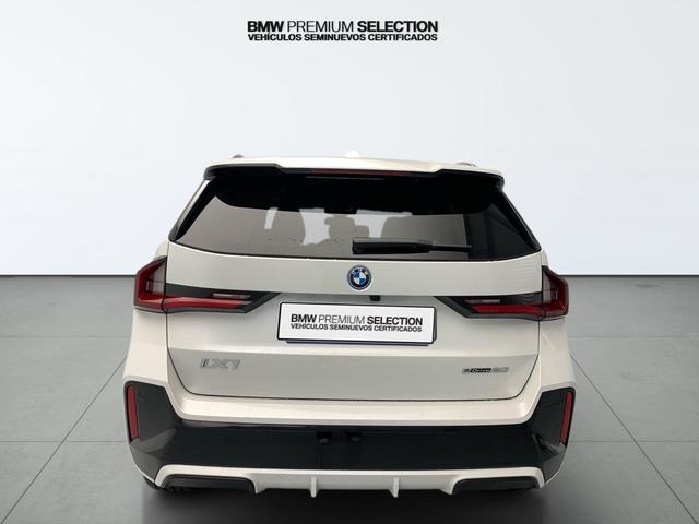 fotoG 4 del BMW iX1 eDrive20 150 kW (204 CV) 204cv Eléctrico del 2025 en Málaga