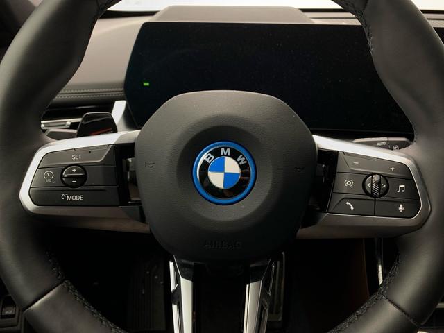 fotoG 15 del BMW iX1 eDrive20 150 kW (204 CV) 204cv Eléctrico del 2025 en Málaga