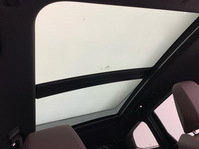 fotoG 18 del BMW iX1 eDrive20 150 kW (204 CV) 204cv Eléctrico del 2025 en Málaga