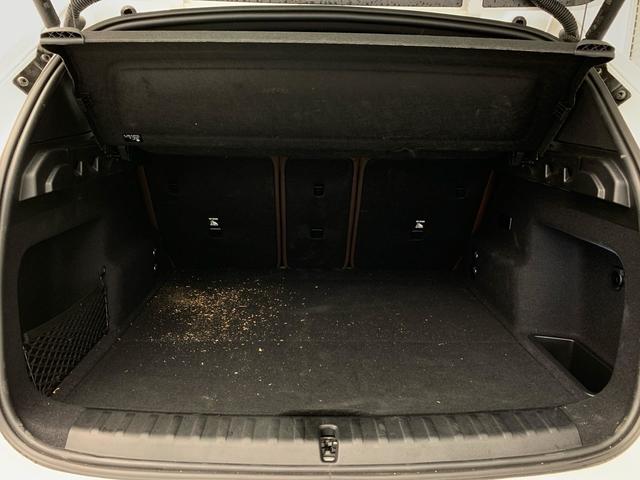 fotoG 19 del BMW iX1 eDrive20 150 kW (204 CV) 204cv Eléctrico del 2025 en Málaga