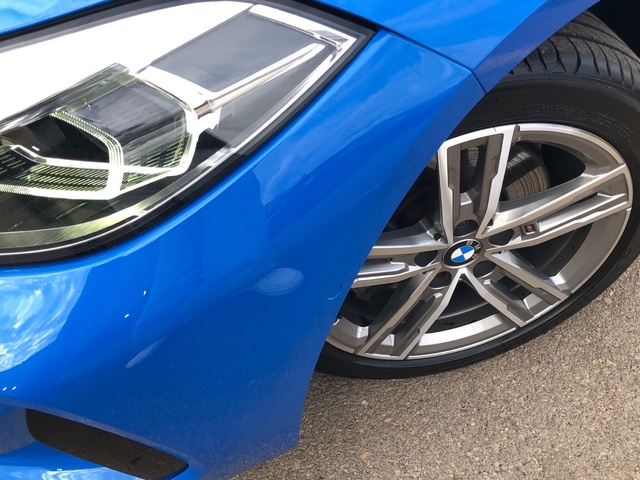 BMW Serie 1 118i color Azul. Año 2023. 103KW(140CV). Gasolina. En concesionario Proa Premium Ibiza de Illes Balears