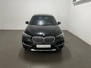 Fotos de BMW X1 sDrive18d color Negro. Año 2021. 110KW(150CV). Diésel. En concesionario Amiocar S.A. de Coruña
