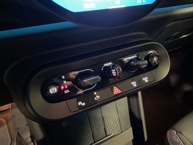 fotoG 15 del MINI MINI Cooper 5 Puertas C 115 kW (156 CV) 156cv Gasolina del 2025 en Alicante