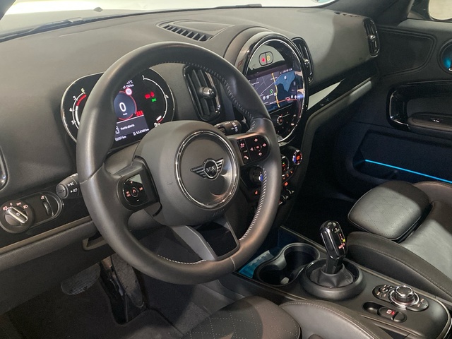 fotoG 10 del MINI MINI Countryman Cooper D 110 kW (150 CV) 150cv Diésel del 2023 en Burgos