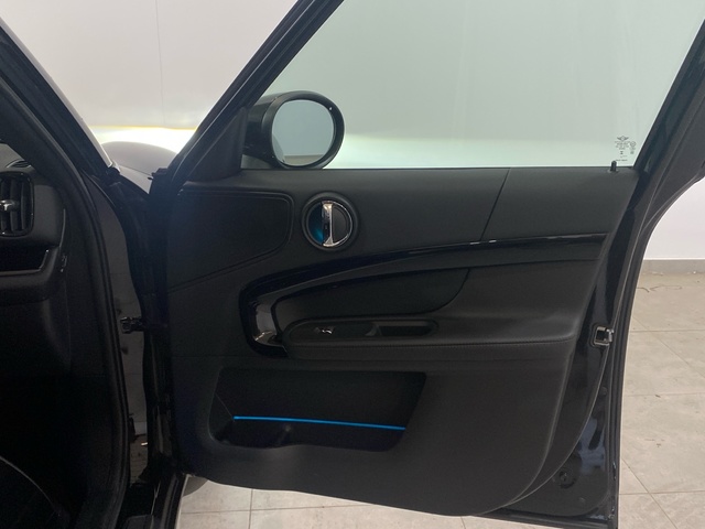 fotoG 15 del MINI MINI Countryman Cooper D 110 kW (150 CV) 150cv Diésel del 2023 en Burgos