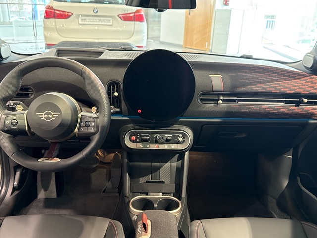 fotoG 17 del MINI MINI Cooper S 150 kW (204 CV) 204cv Gasolina del 2025 en Burgos