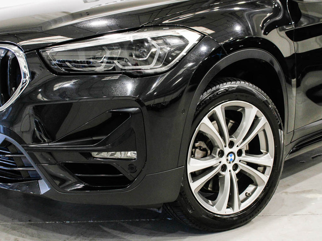 BMW X1 xDrive20i color Negro. Año 2020. 141KW(192CV). Gasolina. En concesionario Barcelona Premium -- GRAN VIA de Barcelona