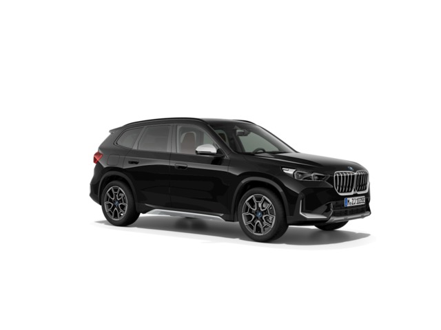 BMW X1 xDrive30e color Negro. Año 2024. 240KW(326CV). Híbrido Electro/Gasolina. En concesionario Motri Motor Jaén de Jaén