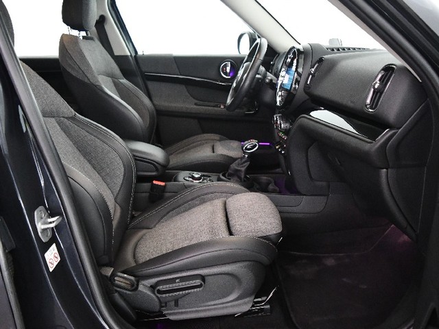 fotoG 7 del MINI MINI Countryman Cooper S E ALL4 162 kW (220 CV) 220cv Eléctrico del 2021 en Madrid