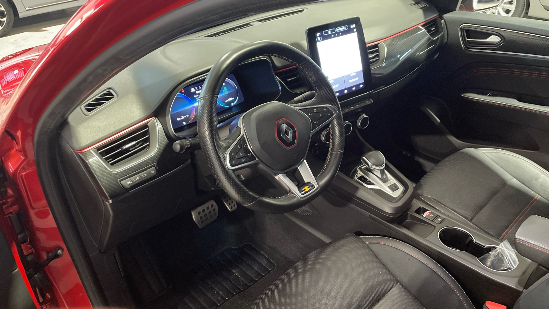 Renault Arkana E-TECH Híbrido 145 en Barcelona