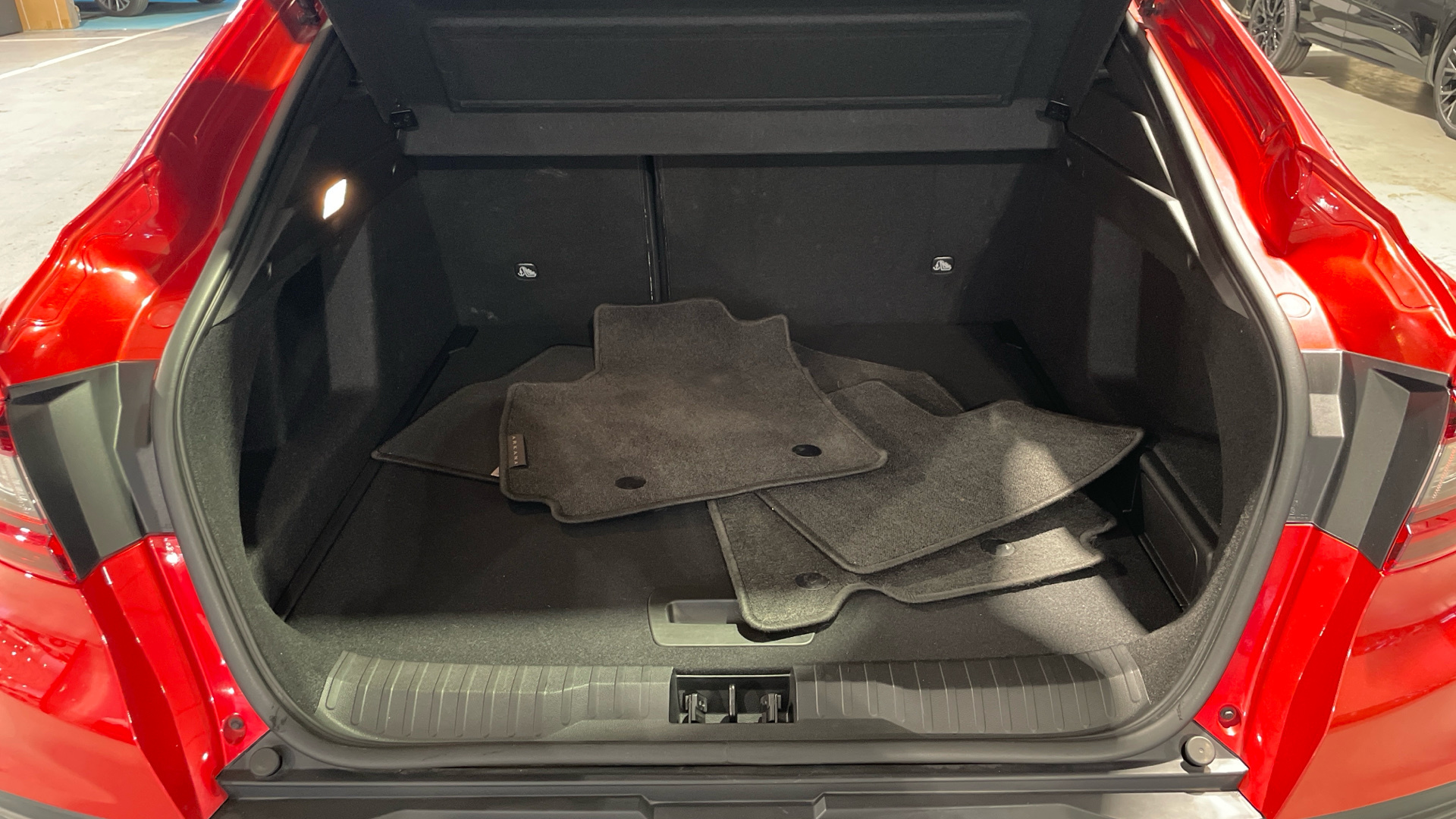 Renault Arkana E-TECH Híbrido 145 en Barcelona