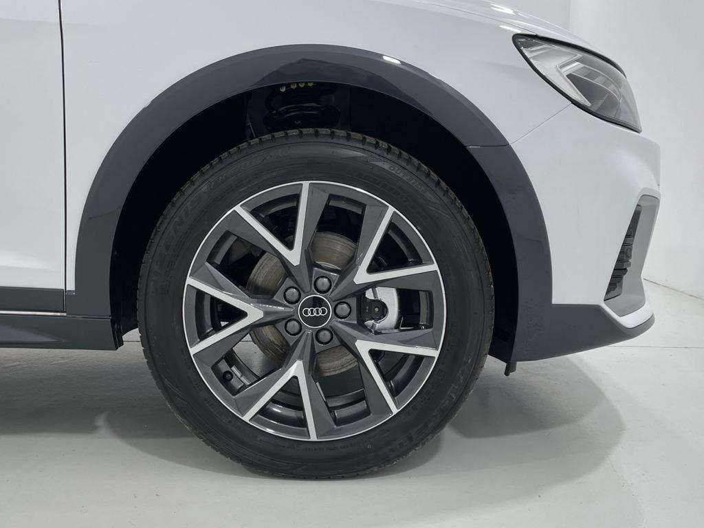 Audi A1 allstreet 30 TFSI en Barcelona