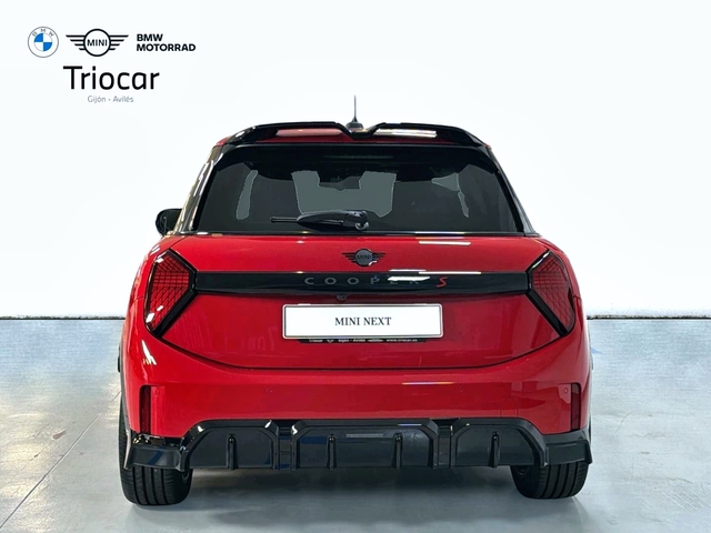 fotoG 4 del MINI MINI Cooper 5 Puertas S 150 kW (204 CV) 204cv Gasolina del 2025 en Asturias
