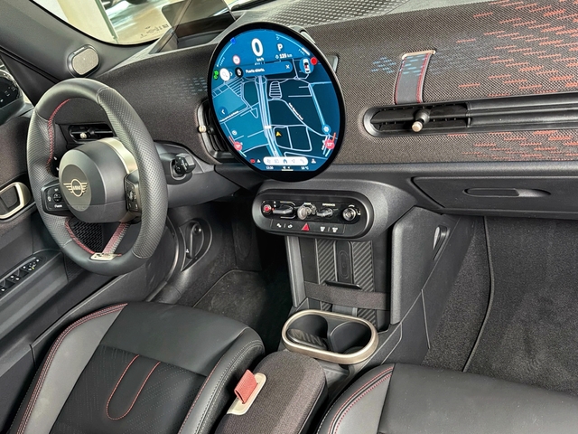 fotoG 7 del MINI MINI Cooper 5 Puertas C 115 kW (156 CV) 156cv Gasolina del 2025 en Asturias