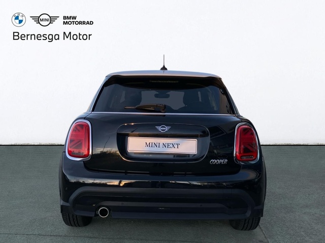 fotoG 4 del MINI MINI 5 Puertas Cooper 100 kW (136 CV) 136cv Gasolina del 2021 en León