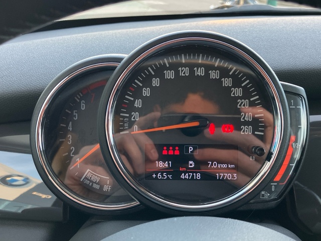 fotoG 18 del MINI MINI 5 Puertas Cooper 100 kW (136 CV) 136cv Gasolina del 2021 en León