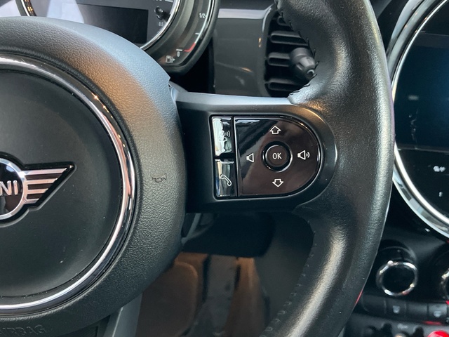 fotoG 22 del MINI MINI 5 Puertas Cooper 100 kW (136 CV) 136cv Gasolina del 2021 en León