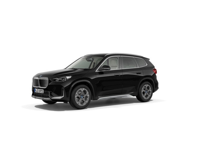 BMW iX1 eDrive20 color Negro. Año 2025. 150KW(204CV). Eléctrico. En concesionario Movitransa Cars Huelva de Huelva