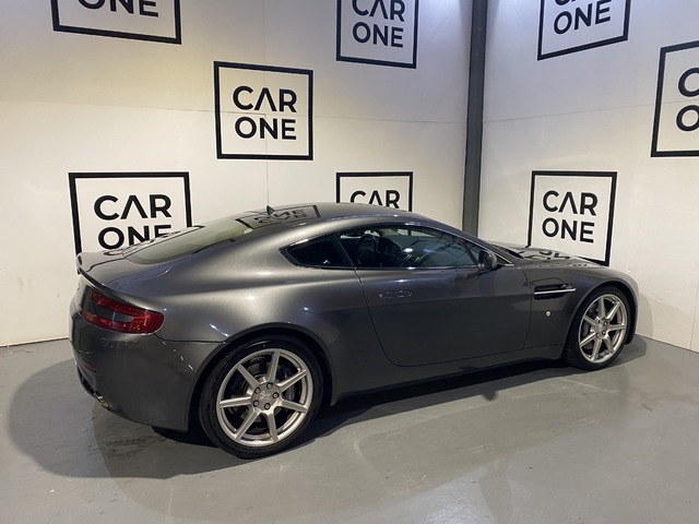 Aston Martin Vantage 4.3 V8 283 kW (380 CV)