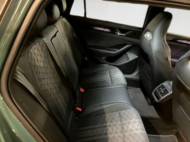 Volkswagen Passat Variant R-Line 1.5 eTSI 110 kW (150 CV) DSG