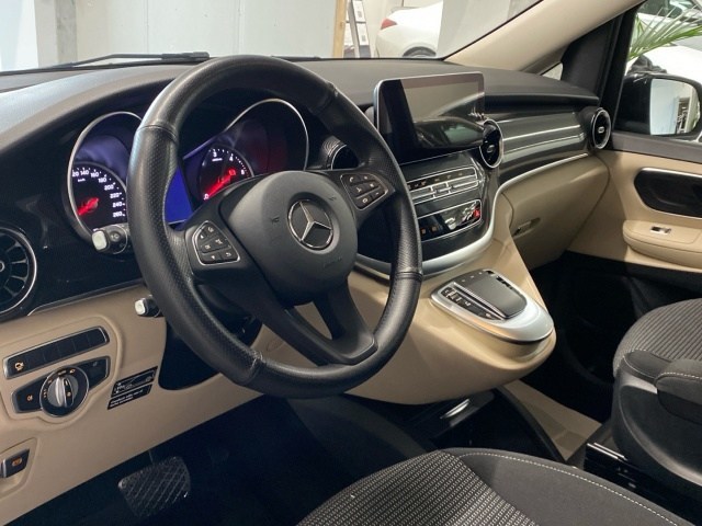 Mercedes-Benz Clase V V 300 d en Barcelona