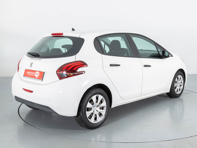 Peugeot 208 BlueHDi 75