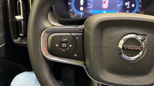 Volvo XC40 B3 G Ocasión 120 KW (163CV) - 17