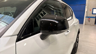 Volvo XC40 B3 G Ocasión 120 KW (163CV) - 36