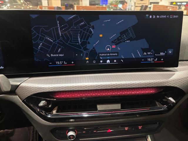 BMW Serie 3 320i color Gris. Año 2025. 135KW(184CV). Gasolina. En concesionario Automotor Costa, S.L.U. de Almería