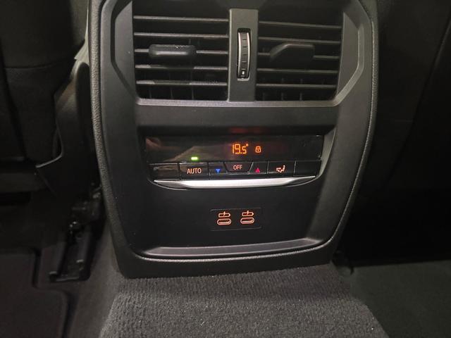 BMW Serie 3 320i color Gris. Año 2025. 135KW(184CV). Gasolina. En concesionario Automotor Costa, S.L.U. de Almería