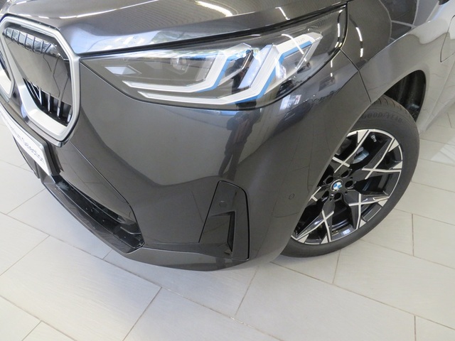 BMW X3 xDrive20d color Gris. Año 2026. 145KW(197CV). Diésel. En concesionario Lugauto S.A. de Lugo