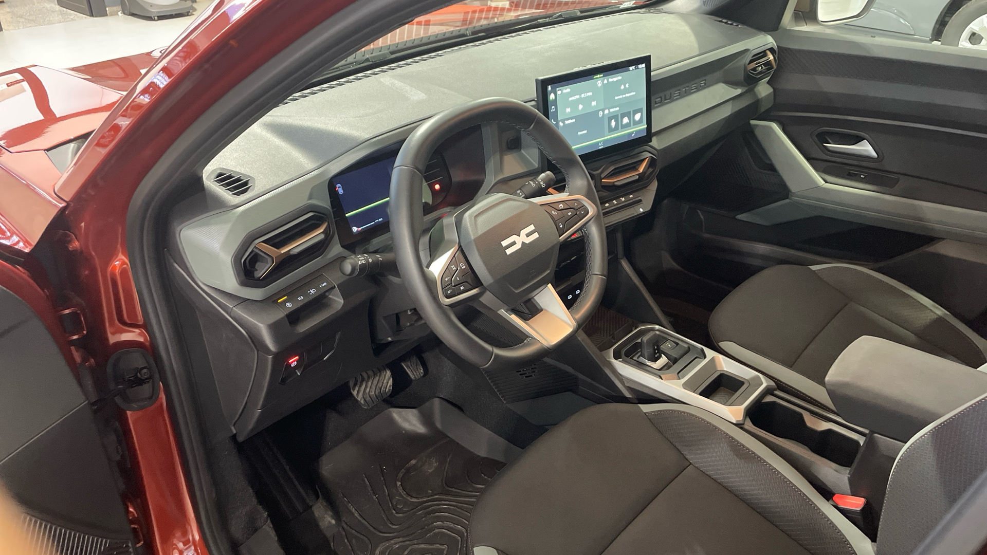 Dacia Duster Hybrid 140 en Barcelona