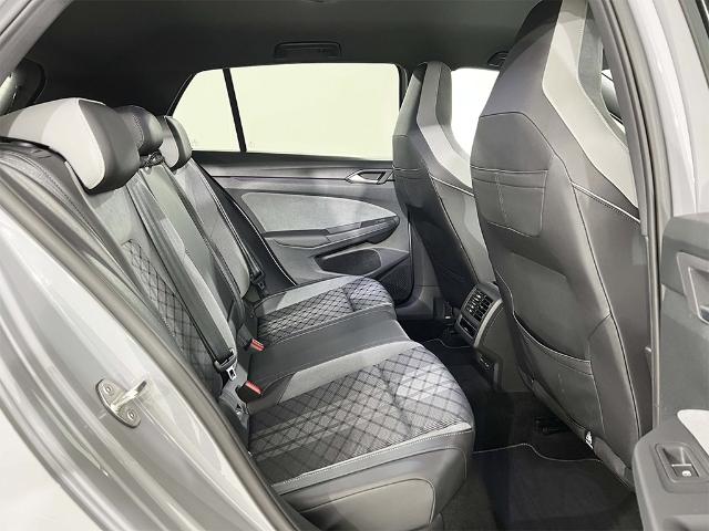 Volkswagen Golf R-Line 1.5 eTSI 110 kW (150 CV) DSG