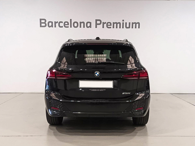 BMW Serie 2 218i Active Tourer color Negro. Año 2022. 100KW(136CV). Gasolina. En concesionario Barcelona Premium -- GRAN VIA de Barcelona