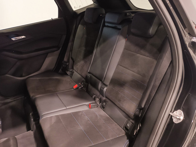 BMW Serie 2 218i Active Tourer color Negro. Año 2022. 100KW(136CV). Gasolina. En concesionario Barcelona Premium -- GRAN VIA de Barcelona