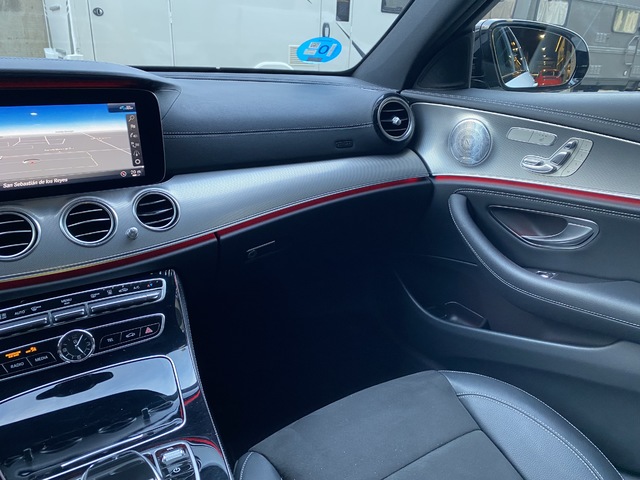 Mercedes-Benz Clase E E 300 de 225 kW (306 CV)