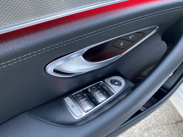 Mercedes-Benz Clase E E 300 de 225 kW (306 CV)