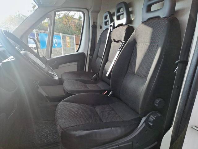 Citroen Jumper Furgon HDi 130 35 L2H2  3 plazas 96 kW (130 CV)