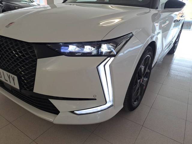 DS DS4 BlueHDi 130 Performance Line + Auto 96 kW (130 CV)
