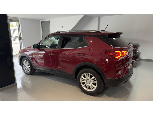 Ssangyong Korando D16T Urban Auto 100 kW (136 CV)