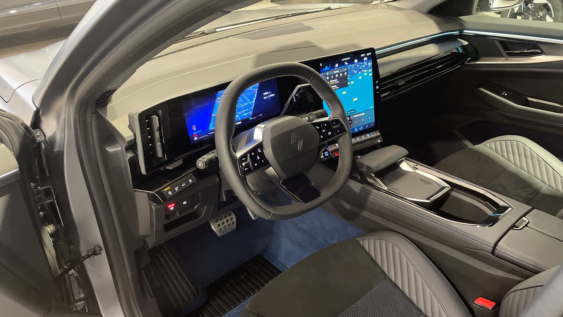 Renault Rafale E-Tech full hybrid 300 en Barcelona