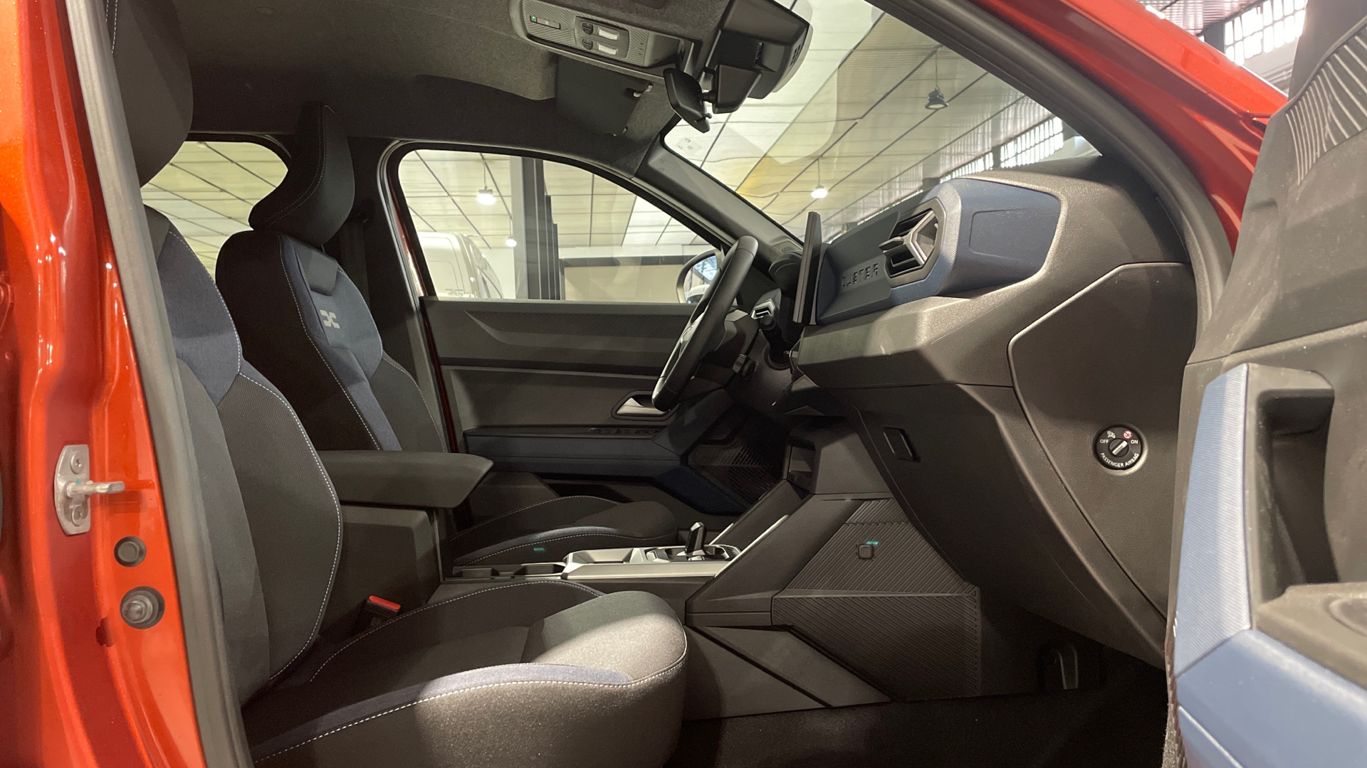 Dacia Duster 1.6 Hibrid en Barcelona