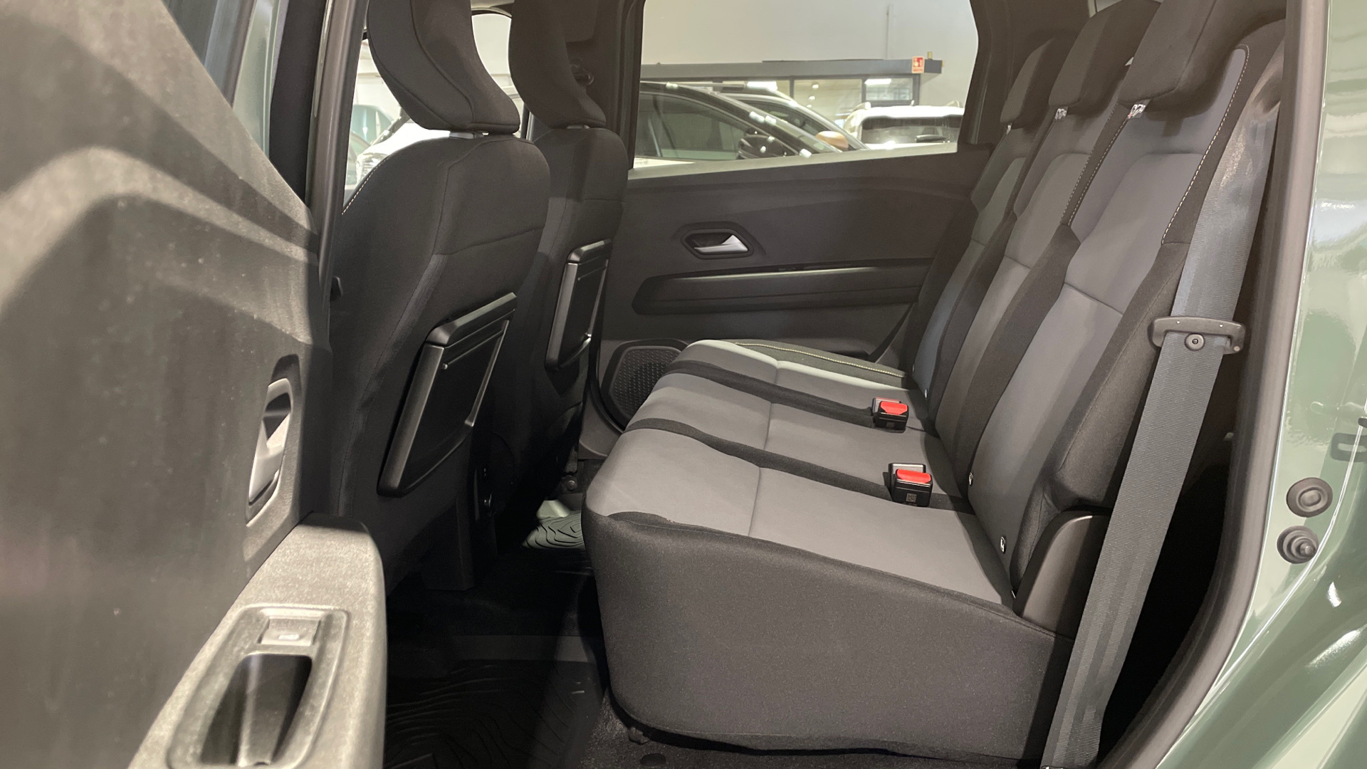 Dacia Jogger Hybrid 140 en Barcelona